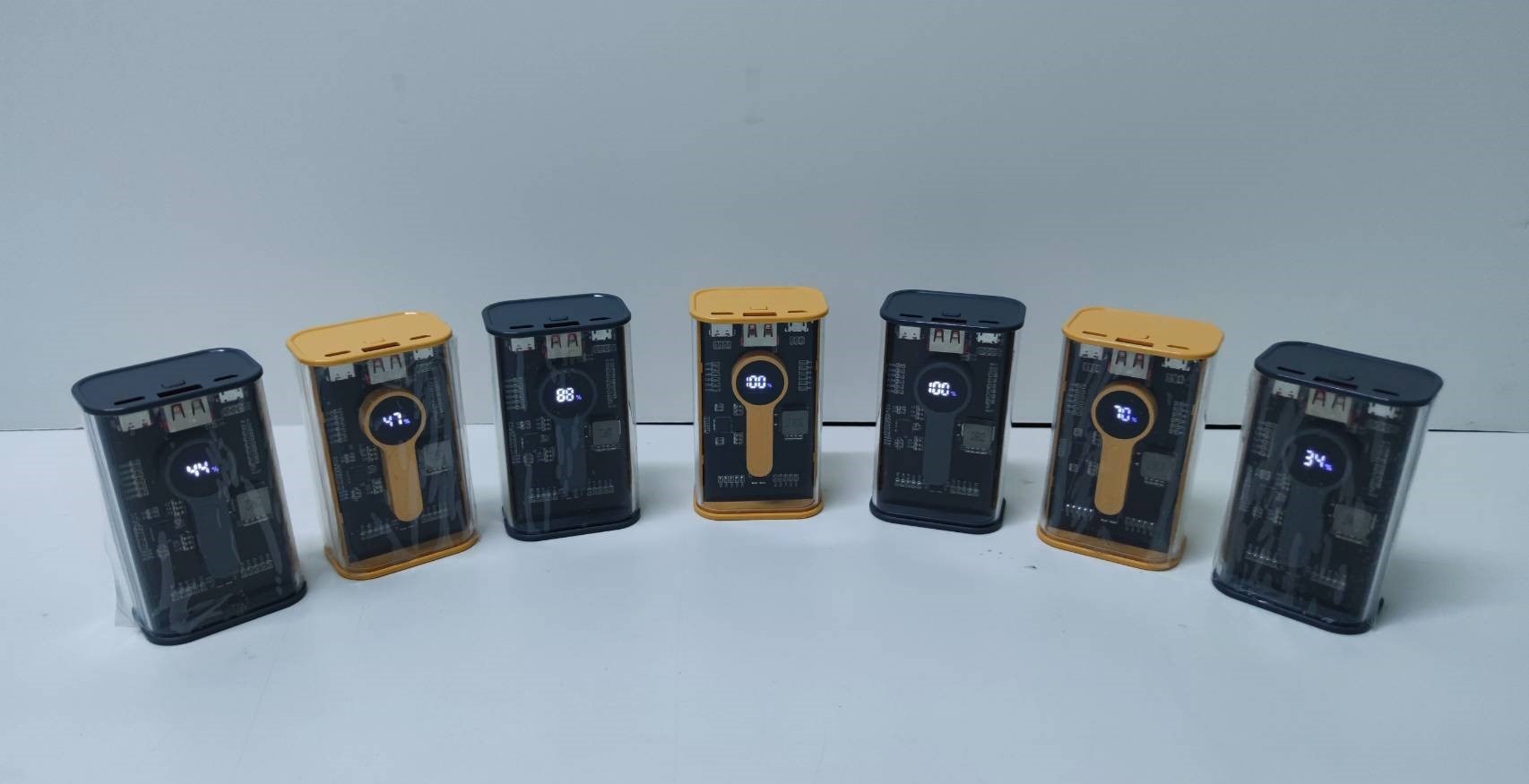 100W超快充行動電源(灰&黃)/100W QC Power Bank(Gray & Yellow)